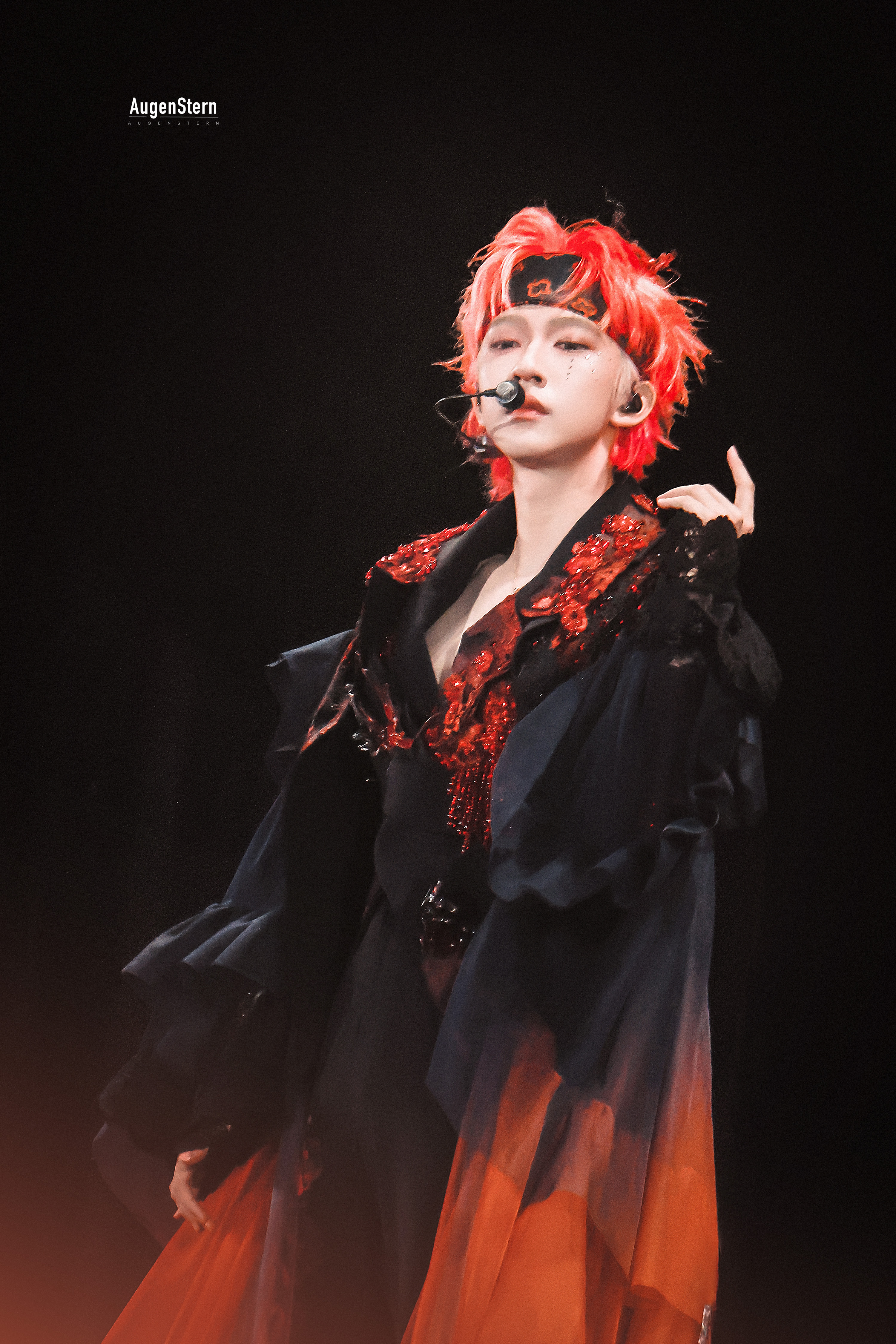 贺峻霖贺峻霖HUAWEI nova代言人💚 贺峻霖五十公里桃花坞6“当然如果我