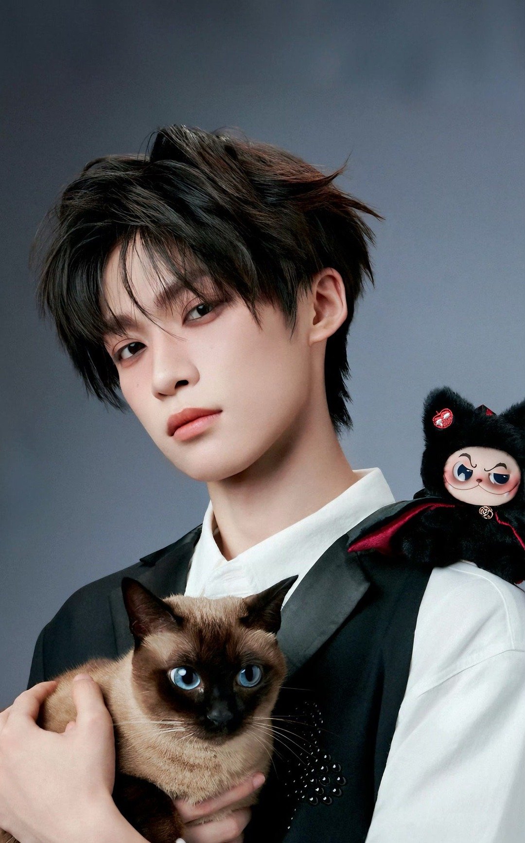 🍉网传田栩宁参加微博之夜，梓渝因行程冲突婉拒了 