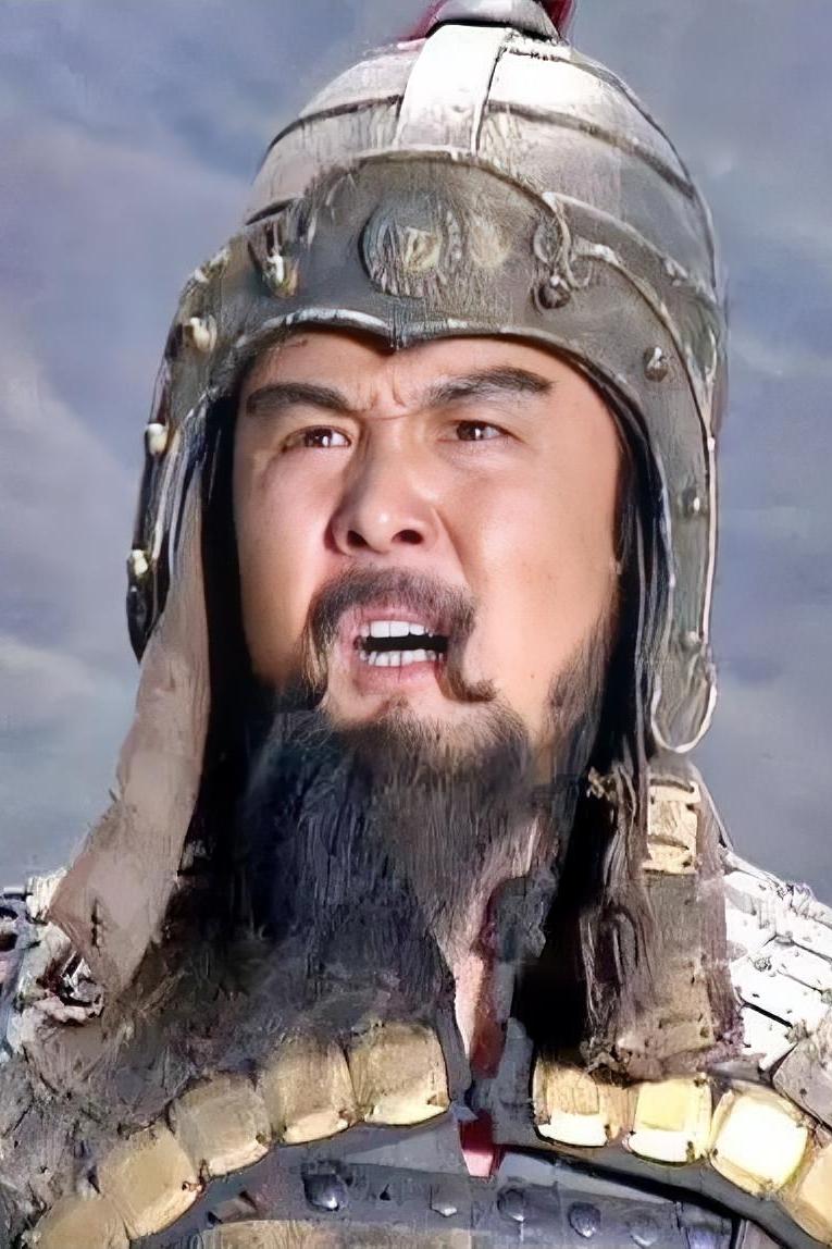 三国的所有顶级猛将中
唯一的一位民族英雄
唯二的“万军之中，斩敌将首级”


吕