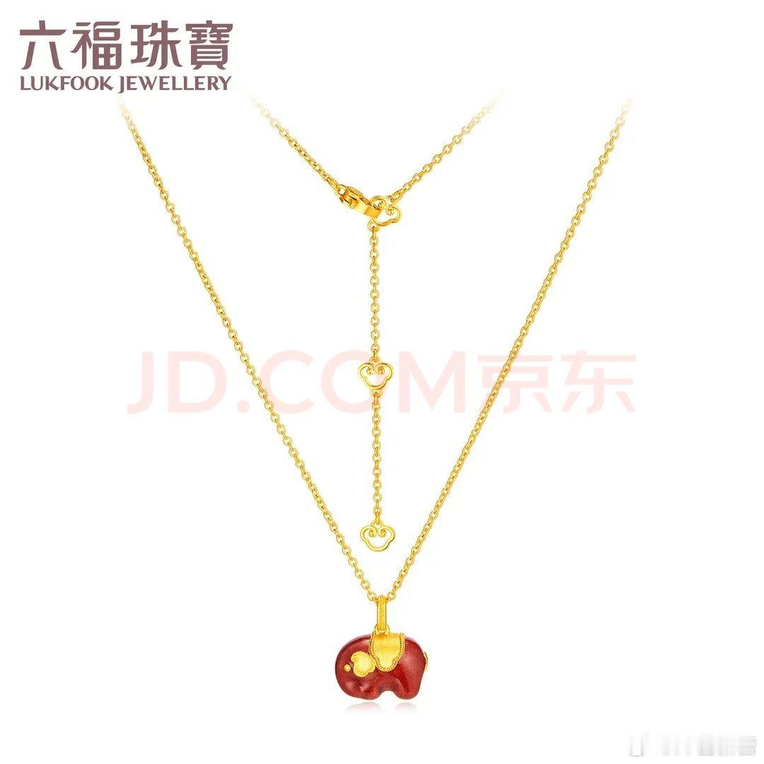 爱Yi同频时  六福珠宝，情人节一定要送给我爱的人，因为其款式新颖，货真价实，性