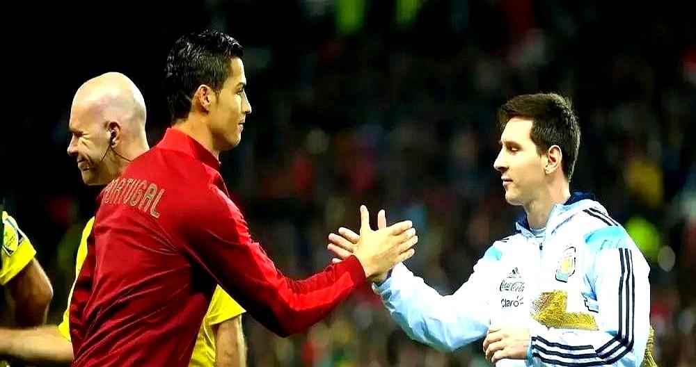 克洛泽自己都发话了！

他公开说自己是梅西的超级球迷，希望梅西能打破他16球的世