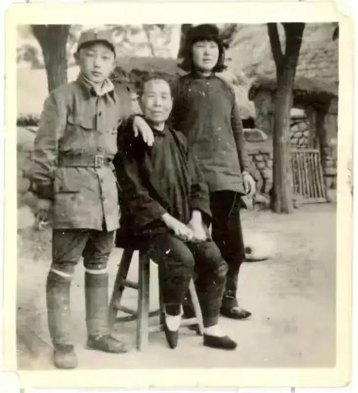 1944年，凶残在刘杰英的腹部和腰部各捅了一刀，随后又将她活埋。不久后，村民来为