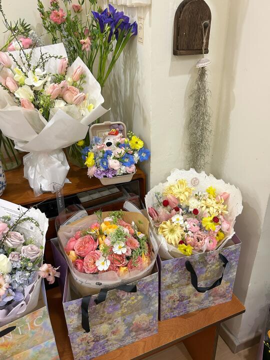 “ 好看的花一定要分享给你 ” ｜泗洪花店