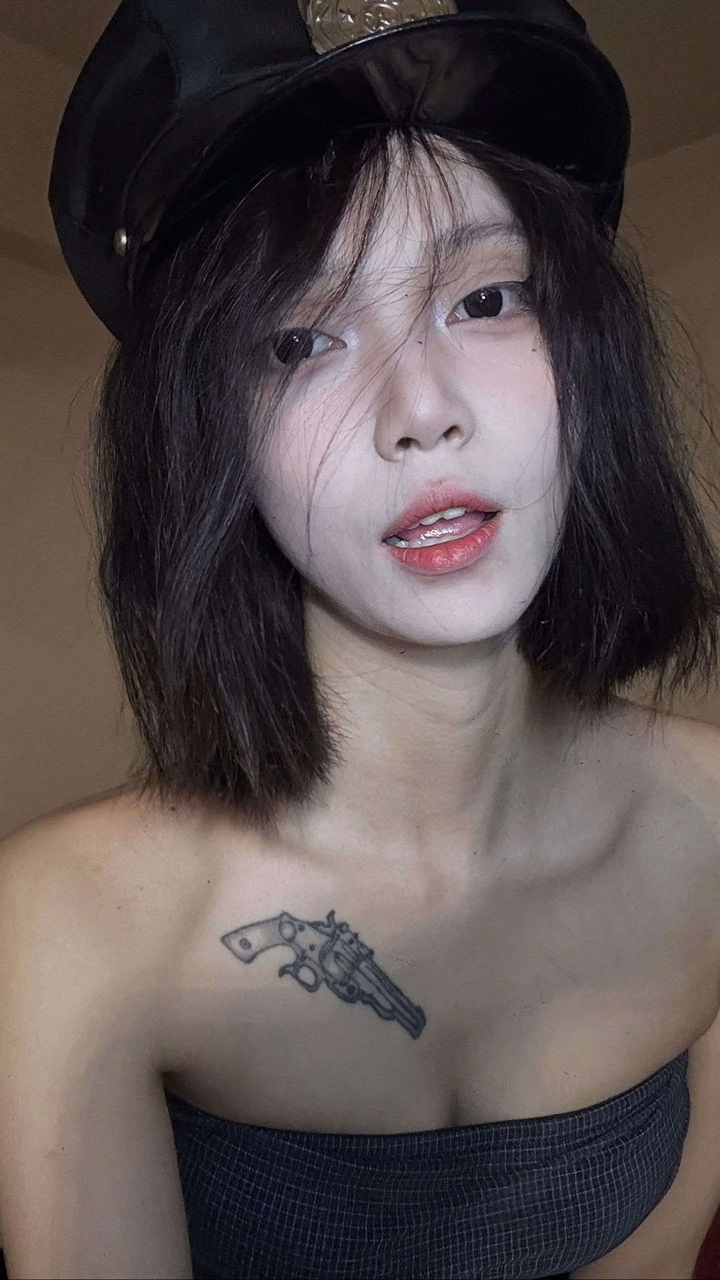 你懒得哄？我还懒得闹呢