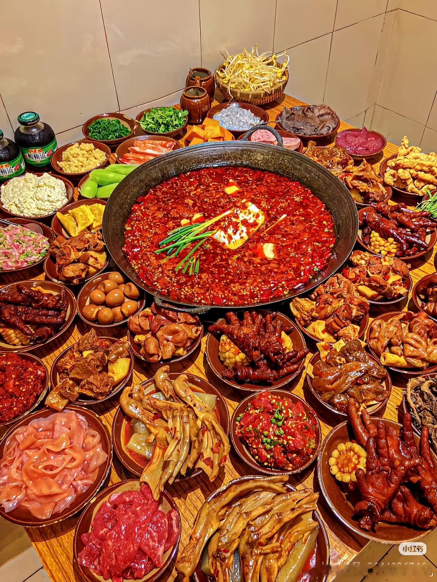 白天刷不到晚上躲不掉系列美食，看得我好馋 ​​​