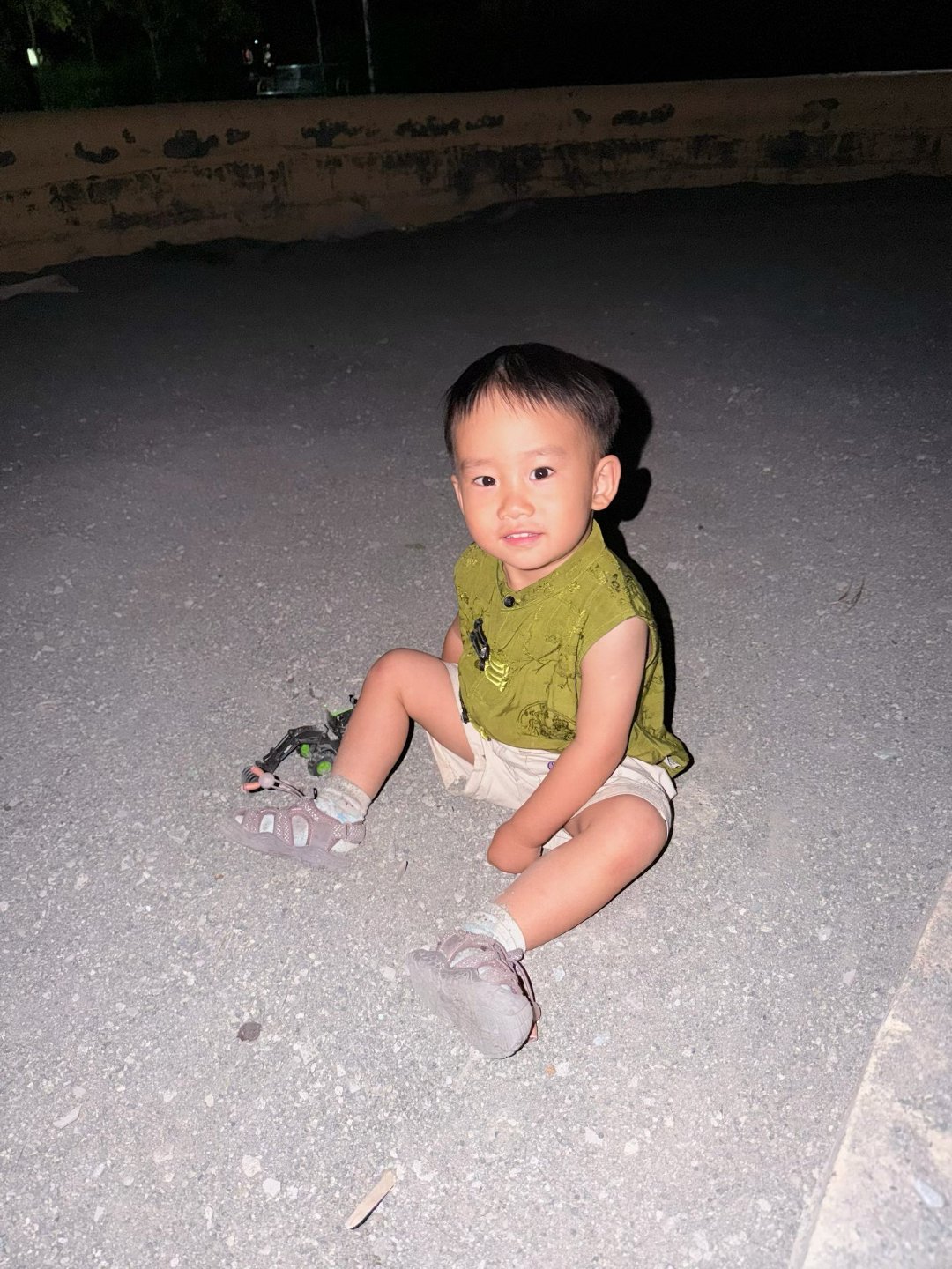 塞纳牧在蒙语里是最好的牧场户外成长计划  趁着假期，我总喜欢带着孩子奔赴山野林间