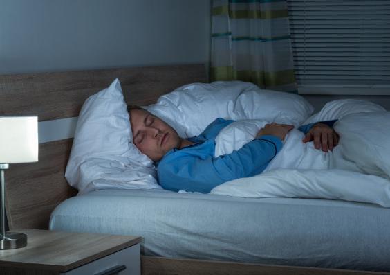 体内有癌，夜间先知？睡觉身体的5种变化，可能是癌或疾病的征兆
 
在我们沉睡的夜