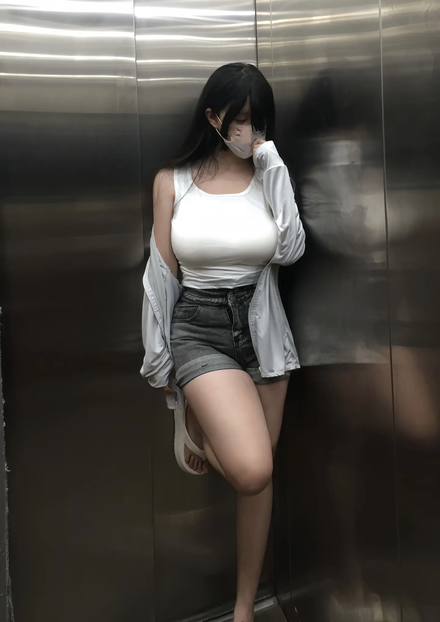 你不要那么小心翼翼  爱你的人不需要你完美无缺