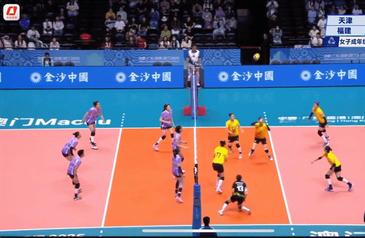 庄宇珊蜕变了，单局13分[震惊][震惊]第一局24扣13中0失误被拦啊，阿庄怎么