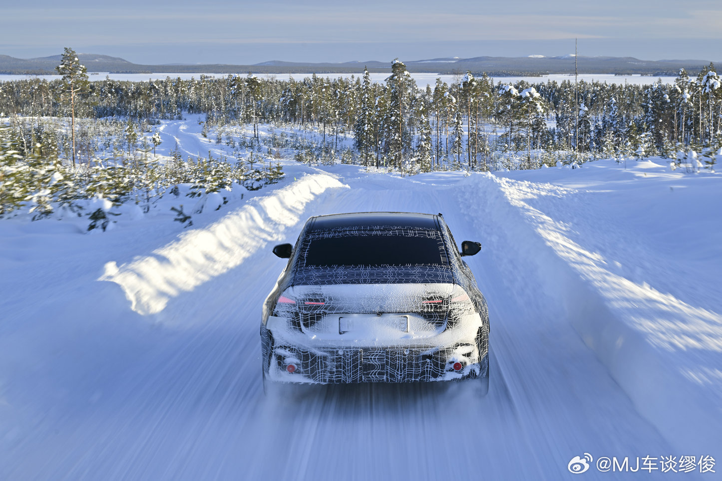 新世代宝马i3官宣了！新车将于3月18日全球首秀🔥目前，原型车正在瑞典阿尔耶普