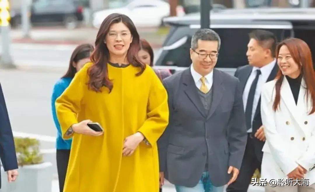 “马英九根本不是为了钱生气，他真正过不去的心结，是萧旭岑把他十几年深耕的人脉、资