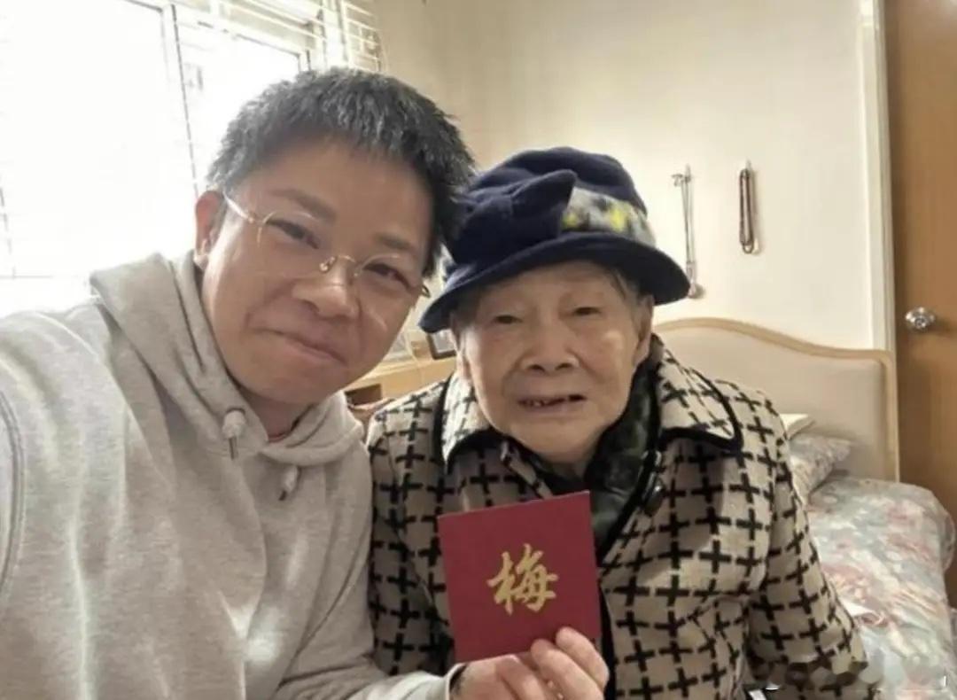 梅艳芳母亲被曝生前已立遗嘱，没遗产留下，梅艳芳遗产将全数捐出！ ​​​