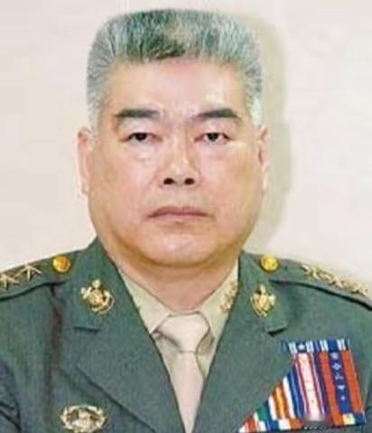 郑俪文如果真的敢于用黄复兴季麟连来做国民党副主席位置，那就是说明一个问题，说明郑