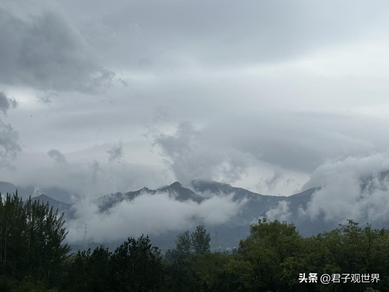雨中秋色
