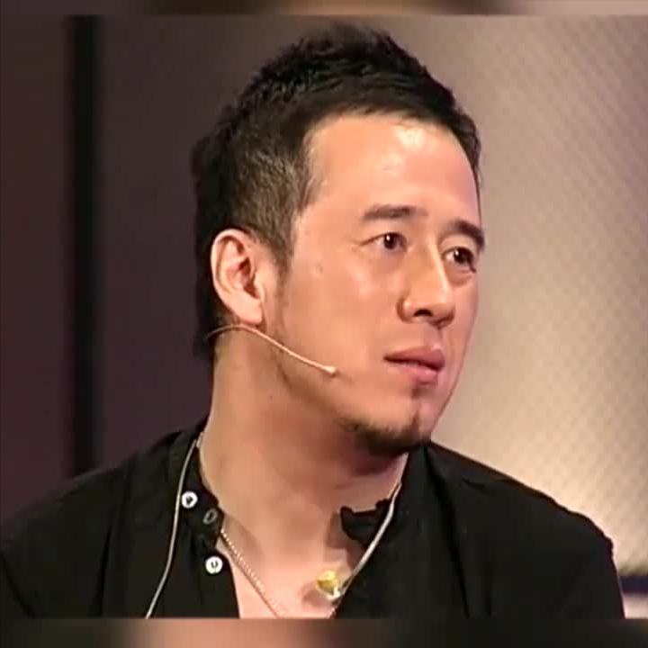 歌手，杨坤说，好声音这个节目，有问题，确实有问题，有一次，我说李代沫，他唱曲婉婷