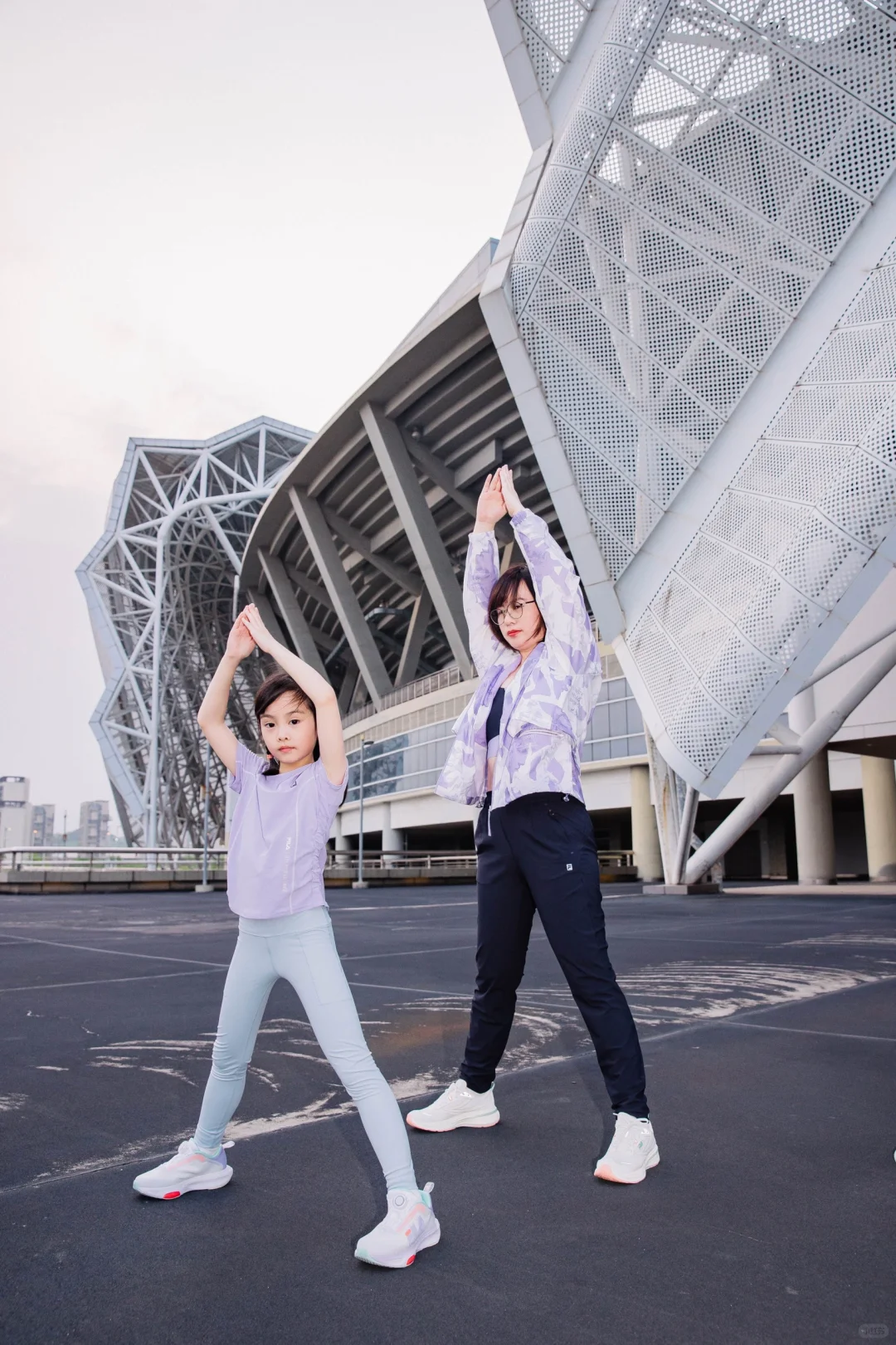 菁英运动第一课，春日追高四级跳～～