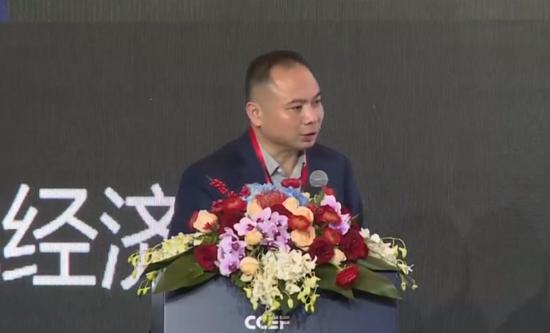 专家刘煜辉建议国家承担育儿成本，从婴儿到满 18 岁，称：孩子是最好的资产
从普