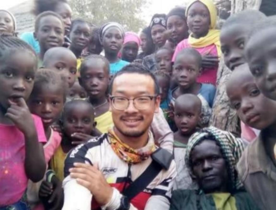 每年有几万中国人去非洲，为何去了就不想回来？非洲姑娘说出原因。据说，每年都有好几