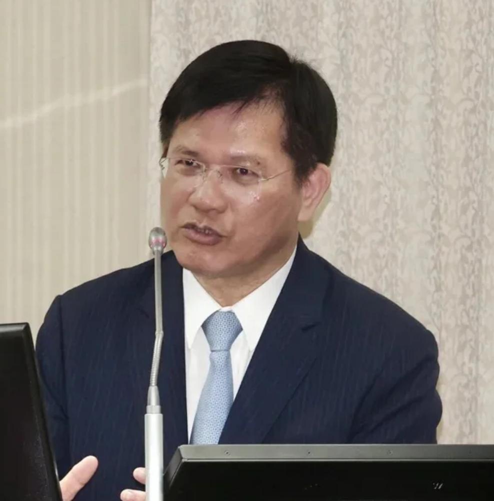 台湾地区外事负责人林佳龙对“日菲海域划界”不敢抗议日本和菲律宾，今天却大放厥词“
