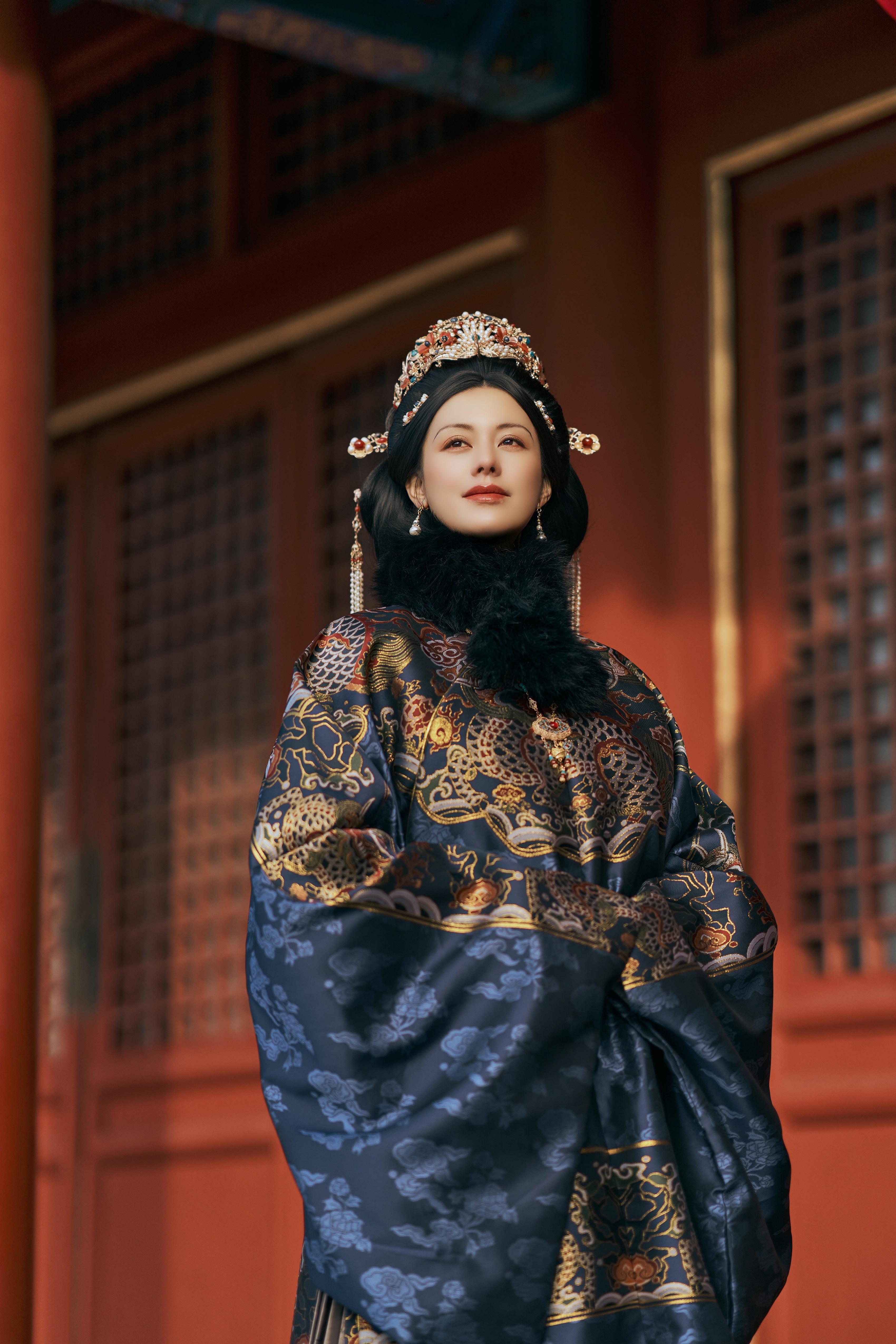 王力可为我们带来的立春新韵东方古典美学大片，实在是太惊艳了，她把国风雅致的美演绎