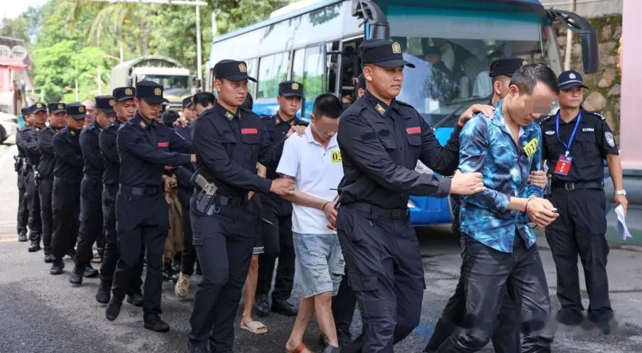 缅甸小勐拉近日抓捕了68名涉诈人员，其中一名是在二十三年前就涉及命案的长期在逃人