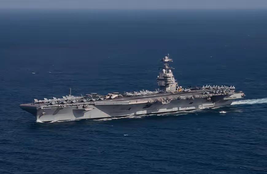 美国海军中央司令部12日承认，福特号航母发生火灾，但又说是“火已经灭了，情况可控