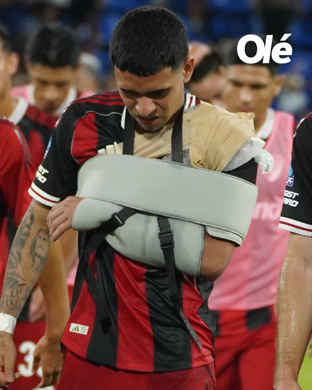 派斯受伤切尔西