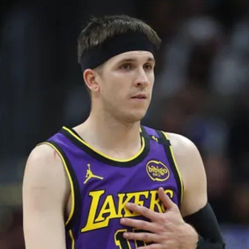 康复专家表示核磁共振将确定小腿拉伤的严重程度[裂开]一级：1-2周二级：3-6周