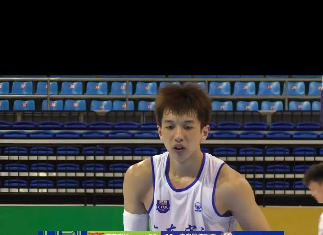 广东U21男篮战胜北京队，杨溢狂砍27分12次助攻迎来爆发
杨溢本场比赛出战35