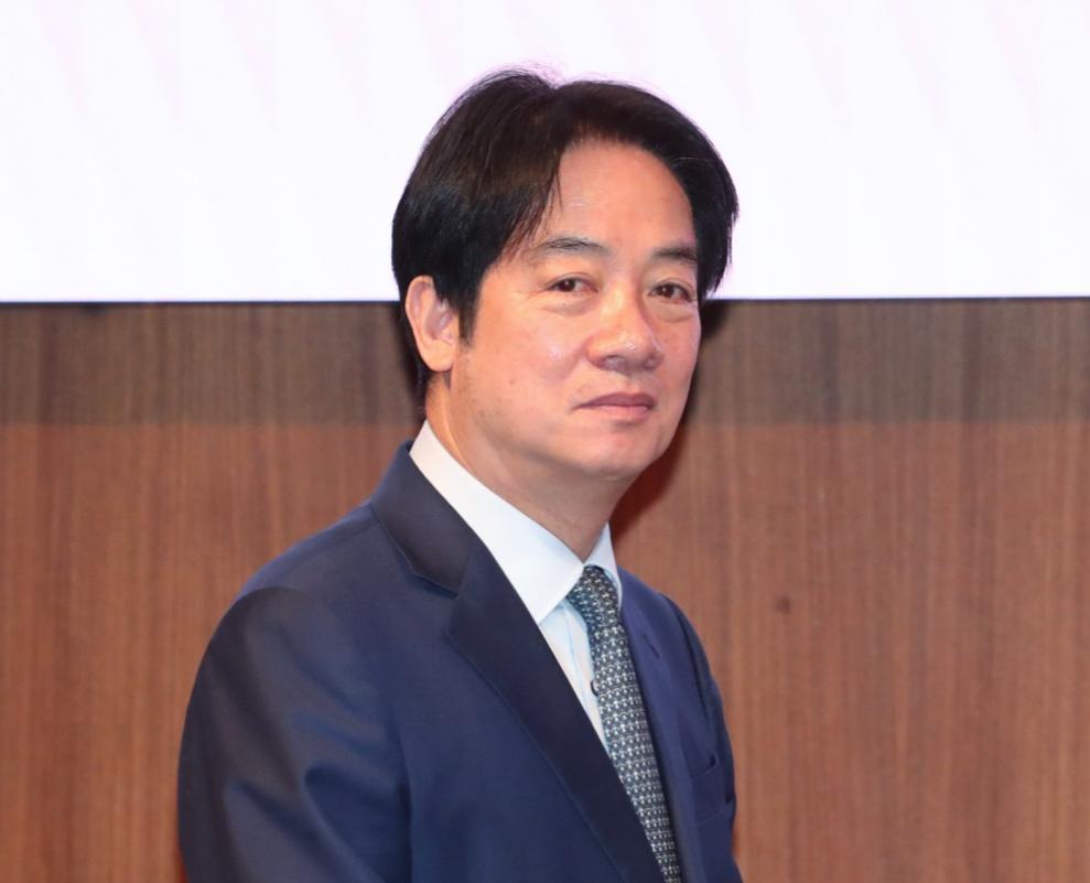 日本和菲律宾关起门来，就想把台湾以东的海域分了？这不仅是对中国主权赤裸裸的挑衅，