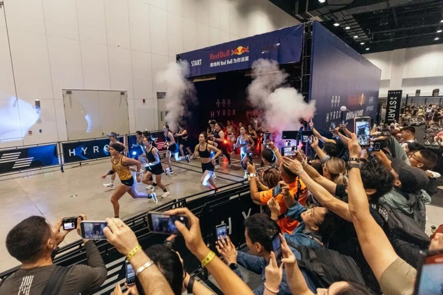 HYROX北京站澳大利亚女选手Joanna赛中失禁夺冠引争议这个事情讨论的人越来