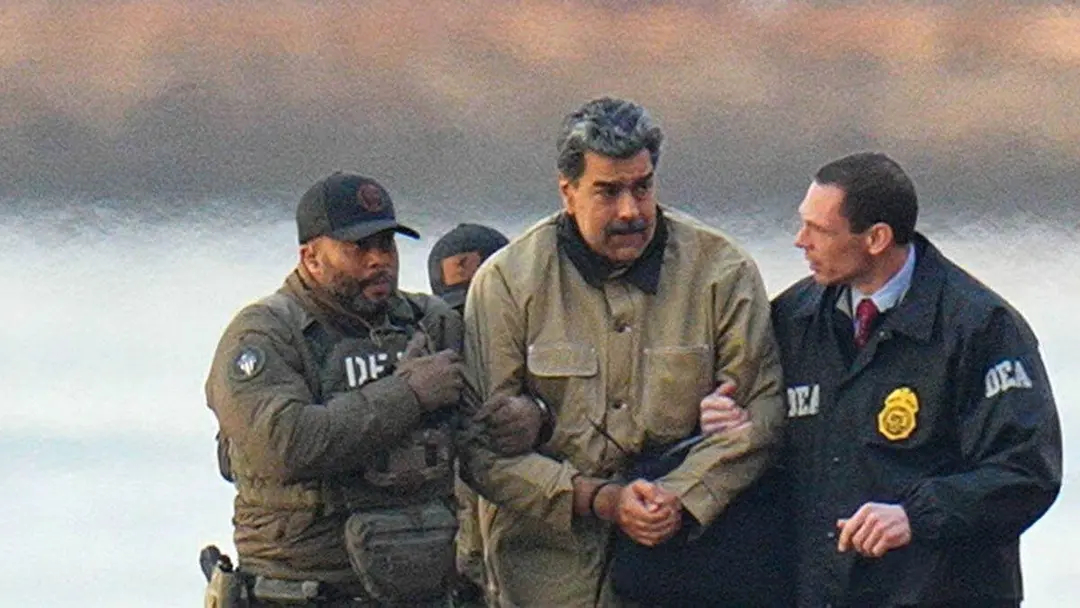 美国小兵内幕交易赚40万美元被抓，签了保密协议。赚几十亿、几百亿美元的，行动考虑