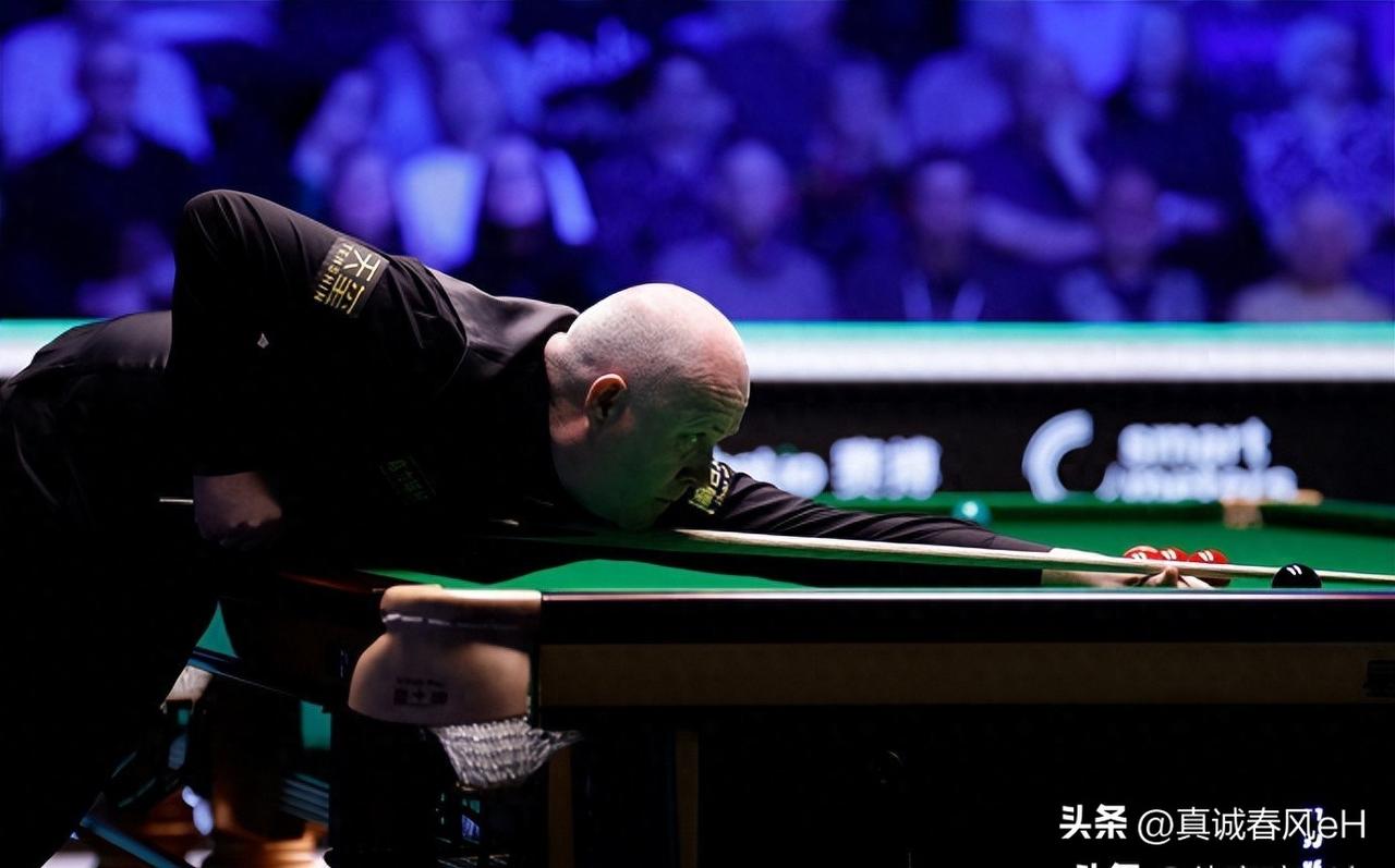 吴宜泽6-2领先韦克林，特鲁姆普10-8翻盘，八强还没全定呢。
昨晚特鲁姆普真拼