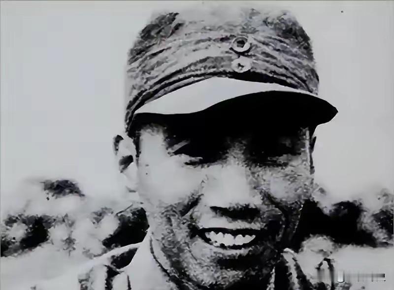 1941年，一个国军团长拖着山炮营投了新四军，重伤垂死被张爱萍硬给救活，谁都没想
