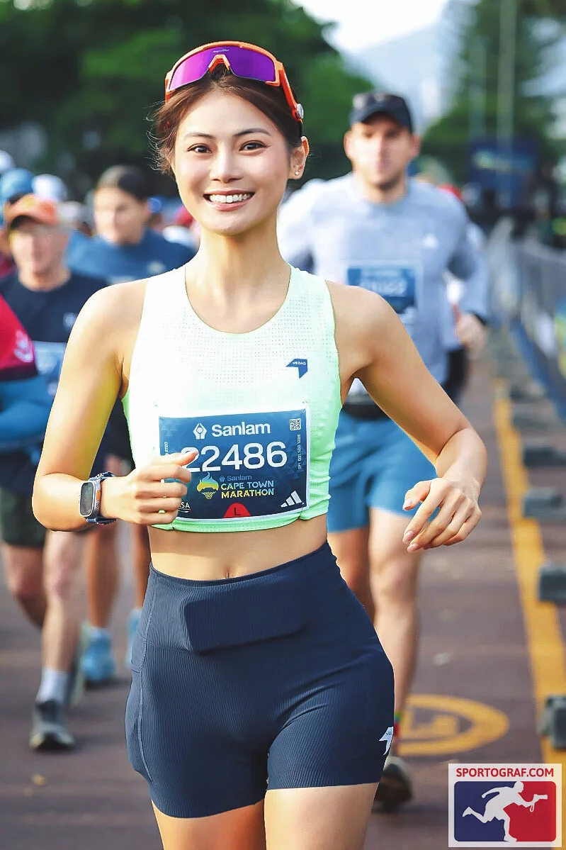 我就是“😃” 跑完42公里的
