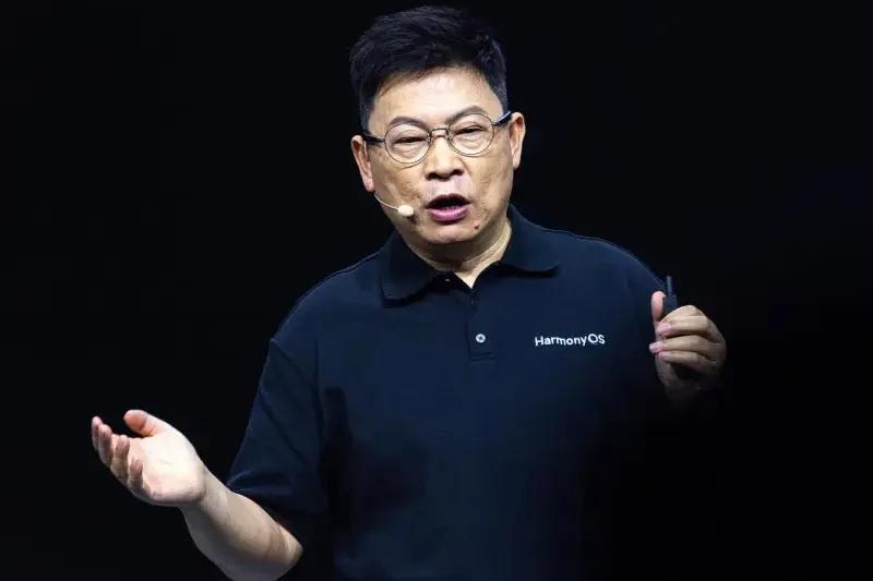 鸿蒙破局出海，成中企出海基石，卢比奥发声警告！

8月17日，《纽约时报》发文: