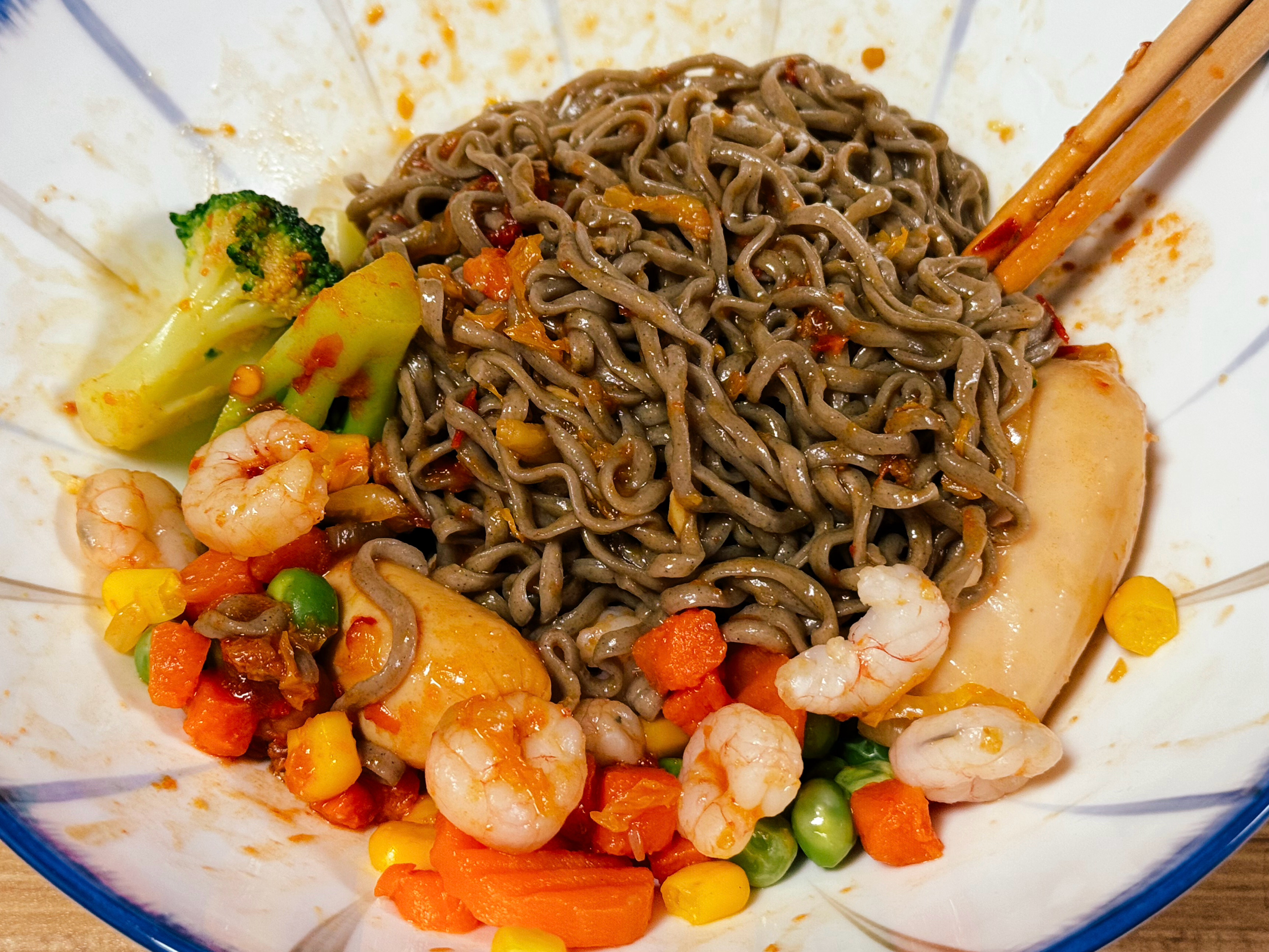 今天晚上的减脂餐+小麦饮料[嘻嘻][嘻嘻] ​​​