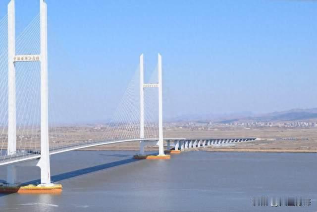 中朝新鸭绿江大桥通车！朝鲜用12年时间，终于想明白一件事