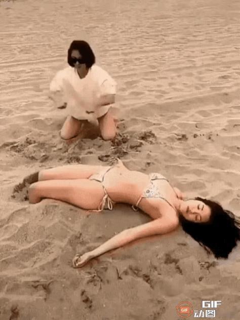 1 天呐！现在的年轻人也太会玩了！[震惊]
2 网友：我也是这么做的，现在还在医