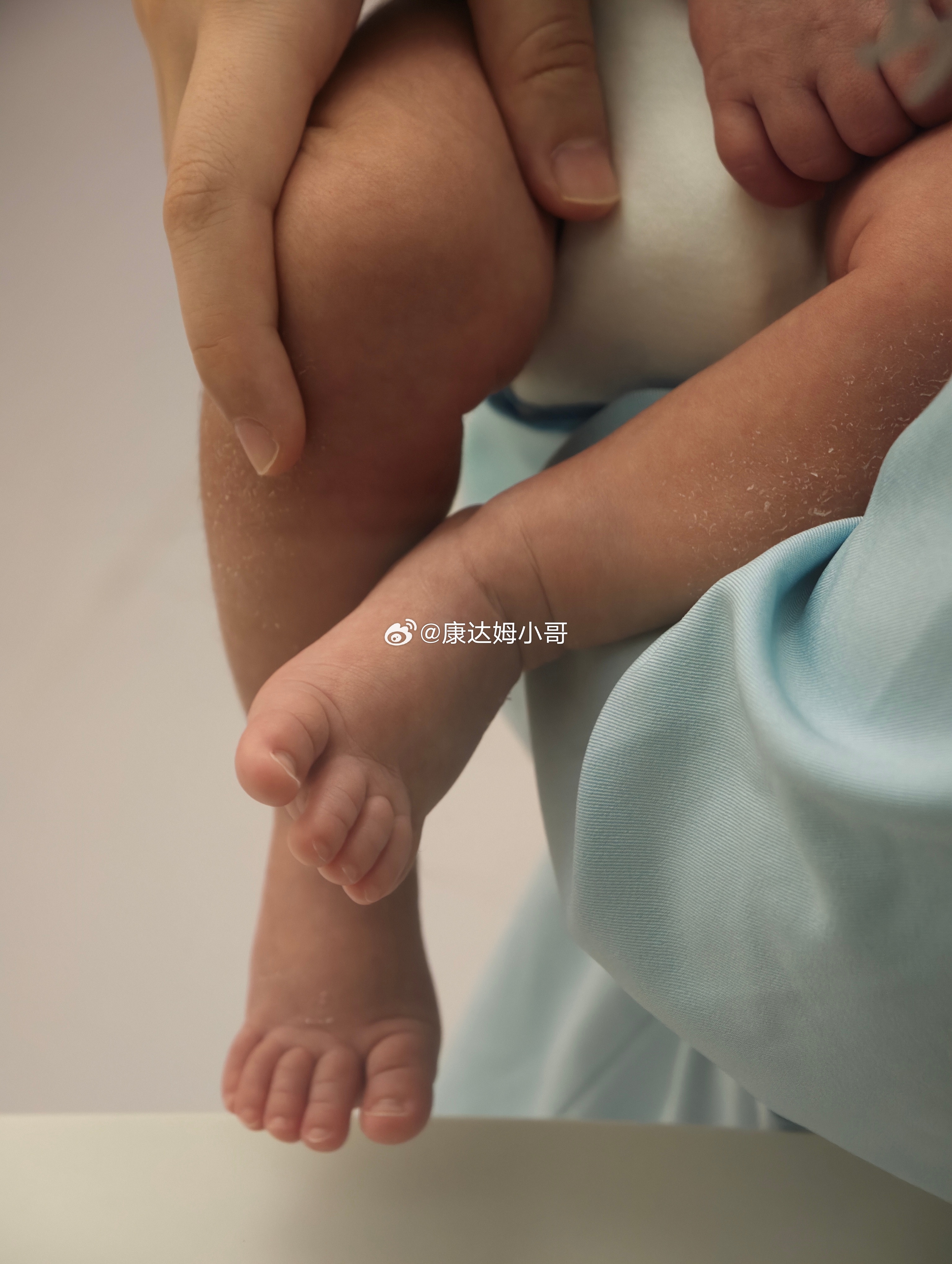许愿🙏遇到伴侣并生个小宝宝。我真的太爱孩子了啊啊啊啊 