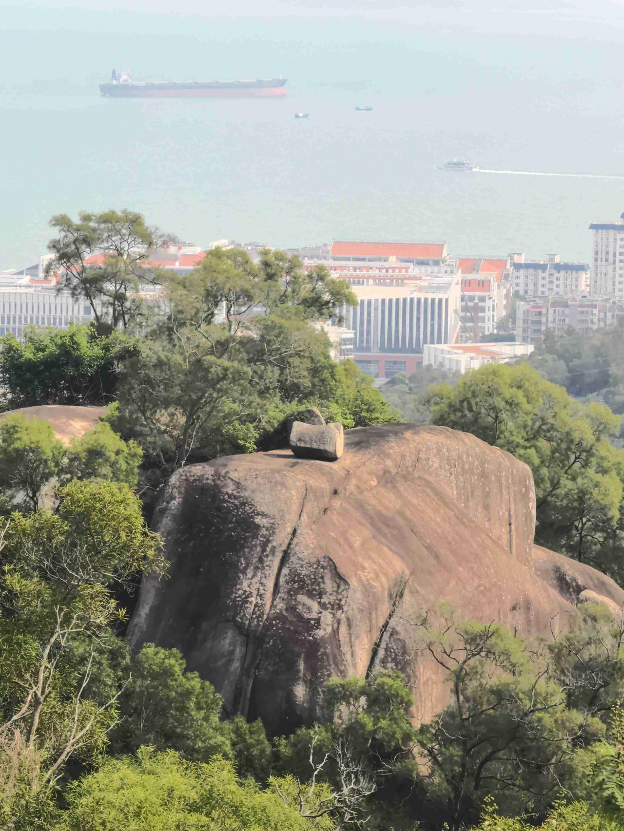 我的今日状态：😁轻松愉快
我这里的天气：☀️晴天