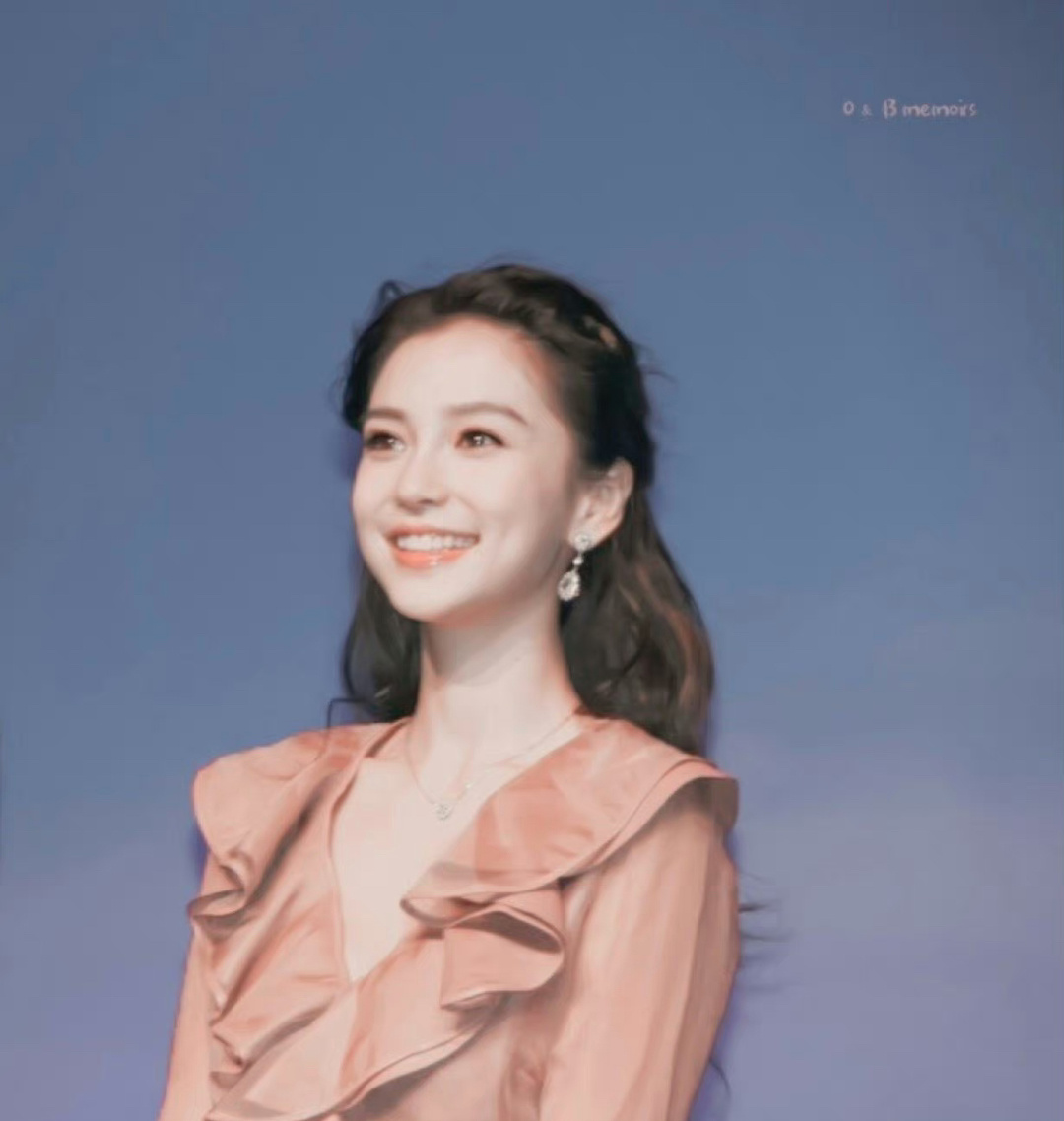 #angelababy# [月亮] #杨颖# 【0228晚安电台】 ​“每个人都