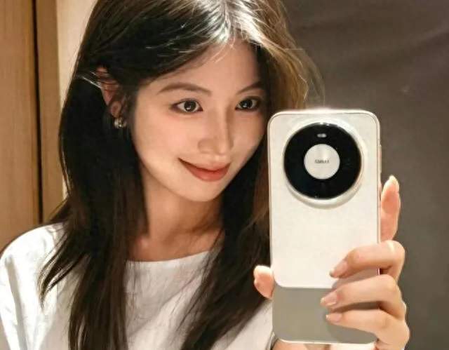 Mate90首销27万台，华为高端机为何卖慢了