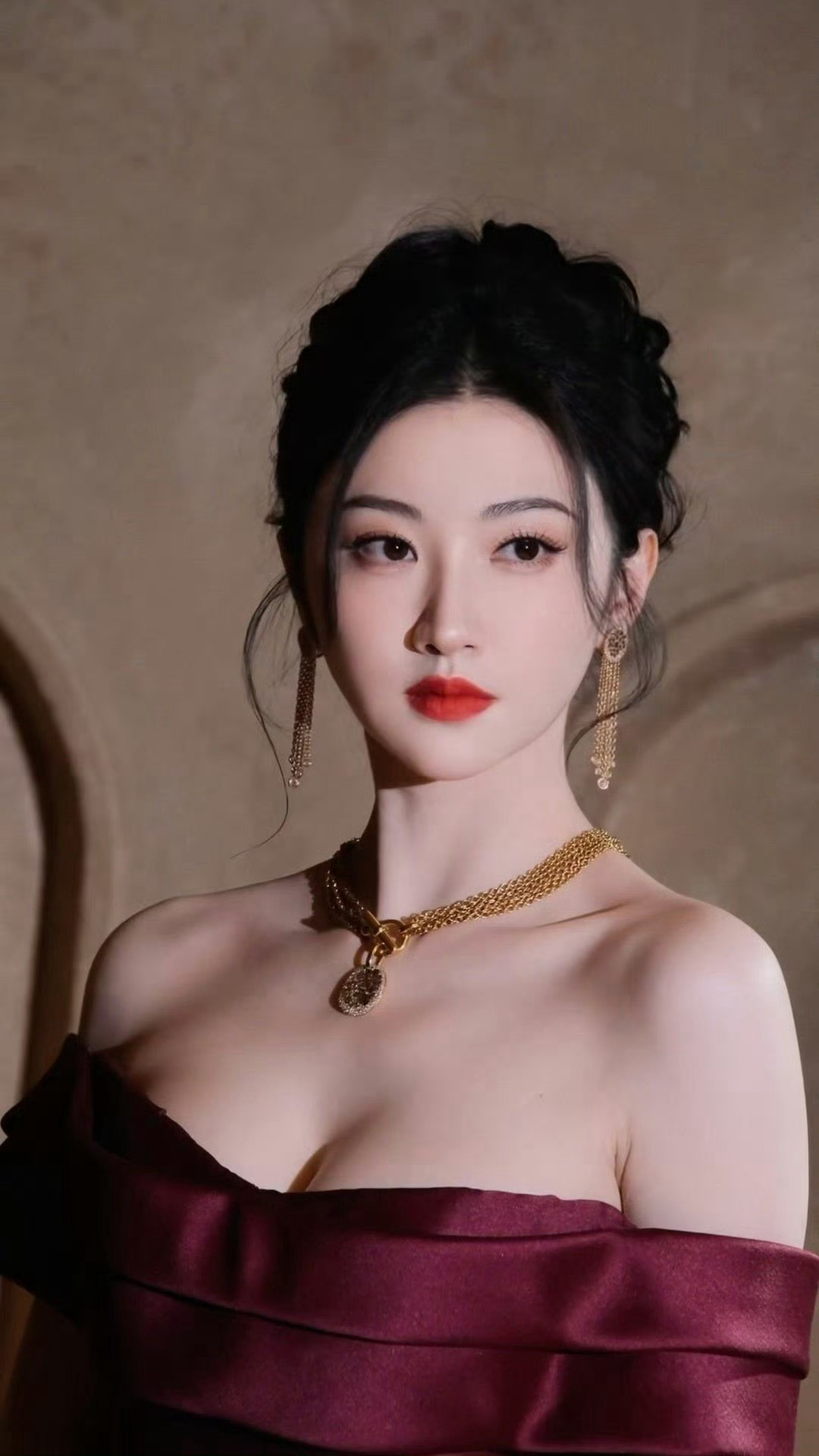 景甜不愧是人间富贵花！ ​​​