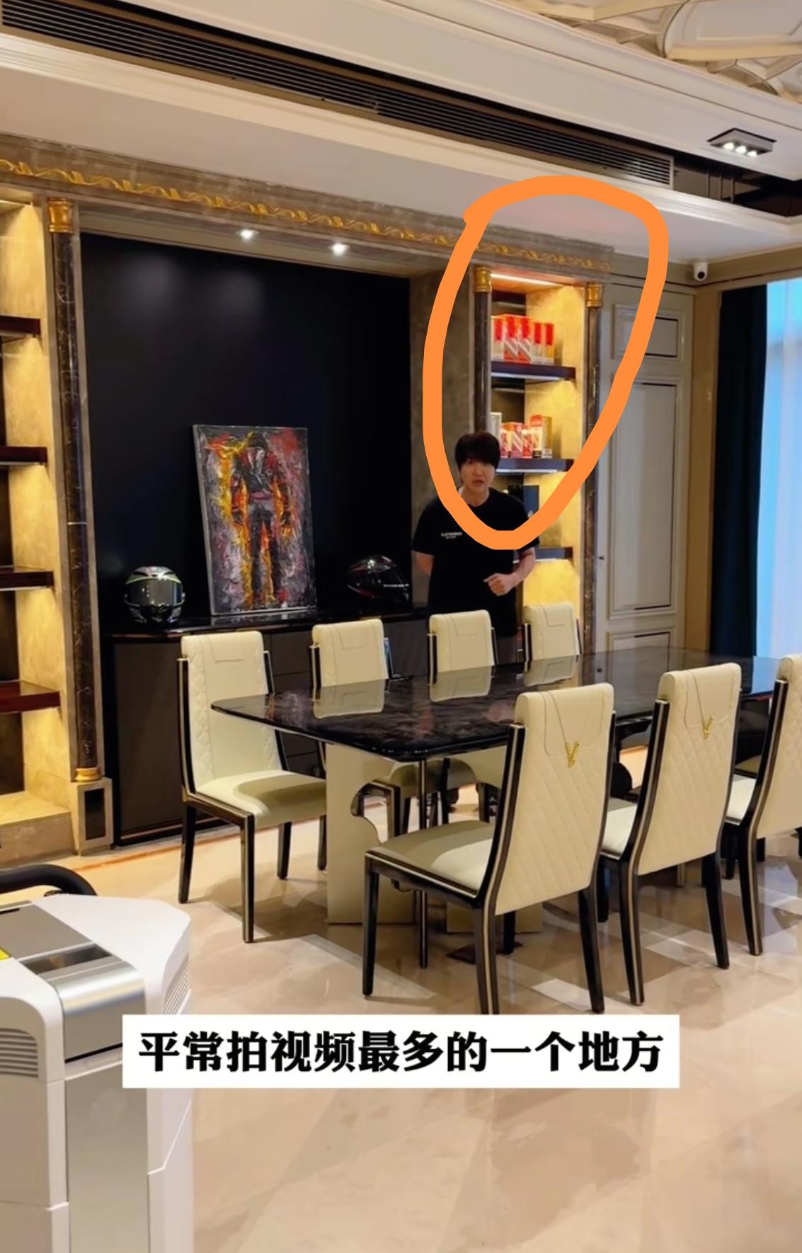 都来见识见识，网红白冰的豪宅，到底有多奢华！

早前有房产中介晒出过这套房产的信