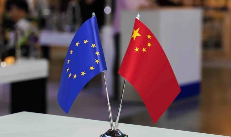 欧洲央行行长很傲慢，把“不签广场协议”，当成了对中国的恩赐
 
这位欧洲央行行长