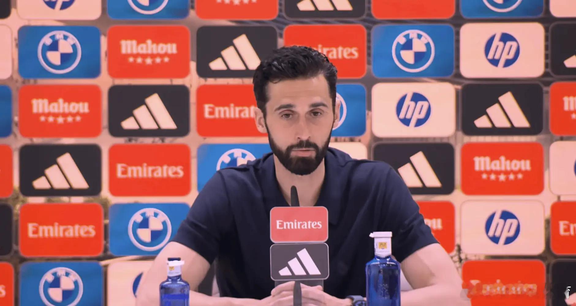 阿韦洛亚：姆巴佩那球是明显的点球，在月球上也是点球。皇马主场1-1战平。皇马主帅