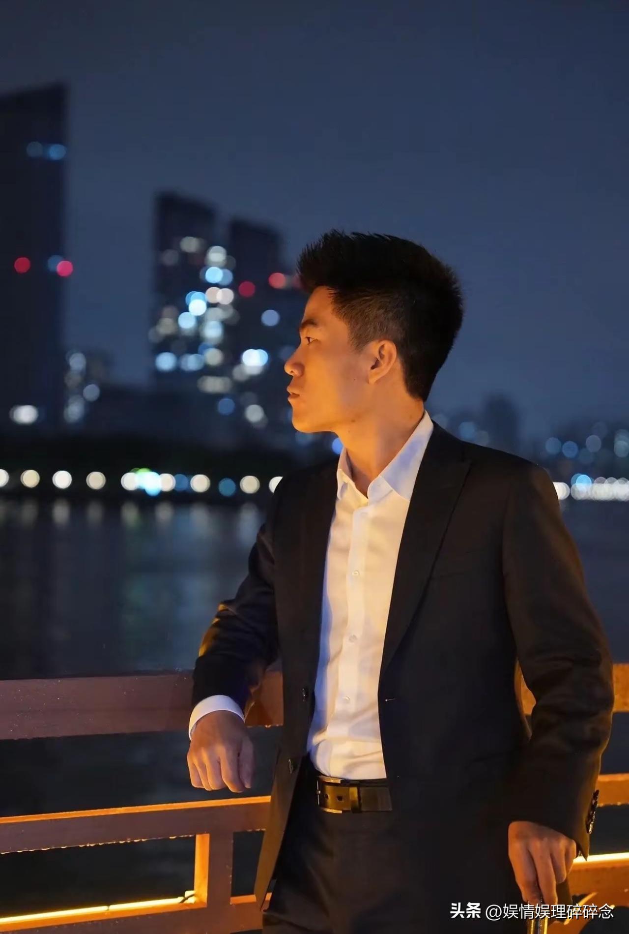 “与辉同行”向广西捐款的新闻出来了，之前还有人在宇辉的评论区扬言要取关他，理由是