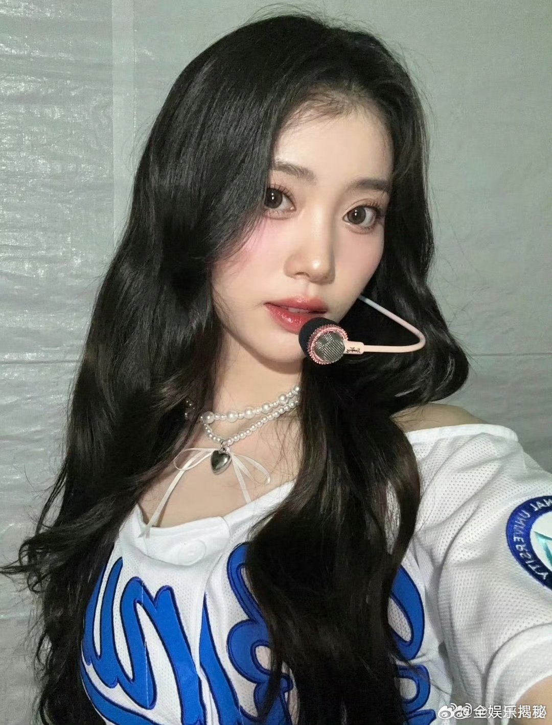 沈小婷翡翠绿瞳 沈小婷个人solo【LEGEND】如约而至！翡翠绿瞳造型美得失语