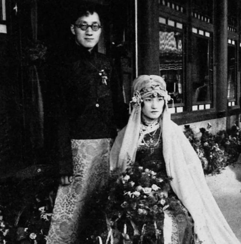被徐志摩抛弃的张幼仪，晚年竟直言：徐志摩的女人中我最爱他
1967年，英国沙士顿